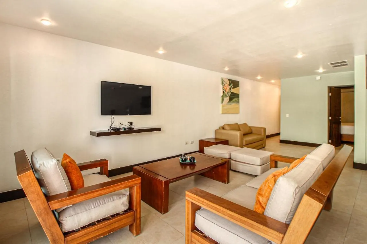 Pueblito Escondido Unit 102 Apartment Playa del Carmen